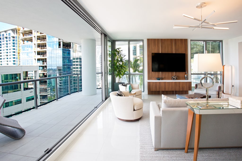 100 Las Olas Residence